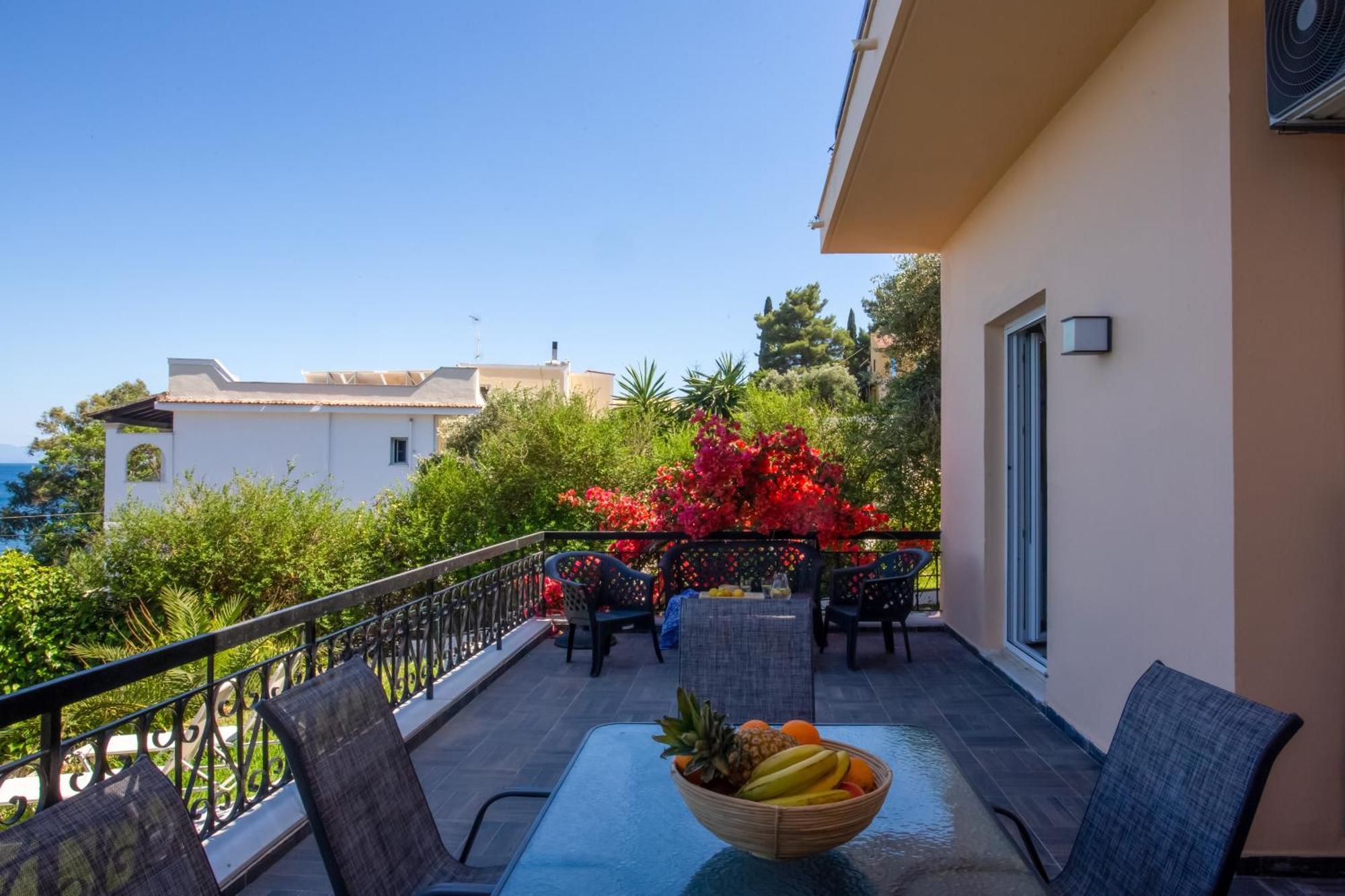 Ferienwohnung Ionian Kaizer Boutique Achílleion Exterior foto